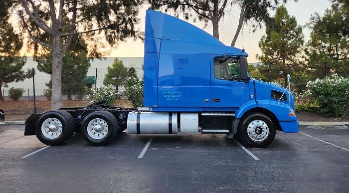 Used 2012 Volvo VNM42T430