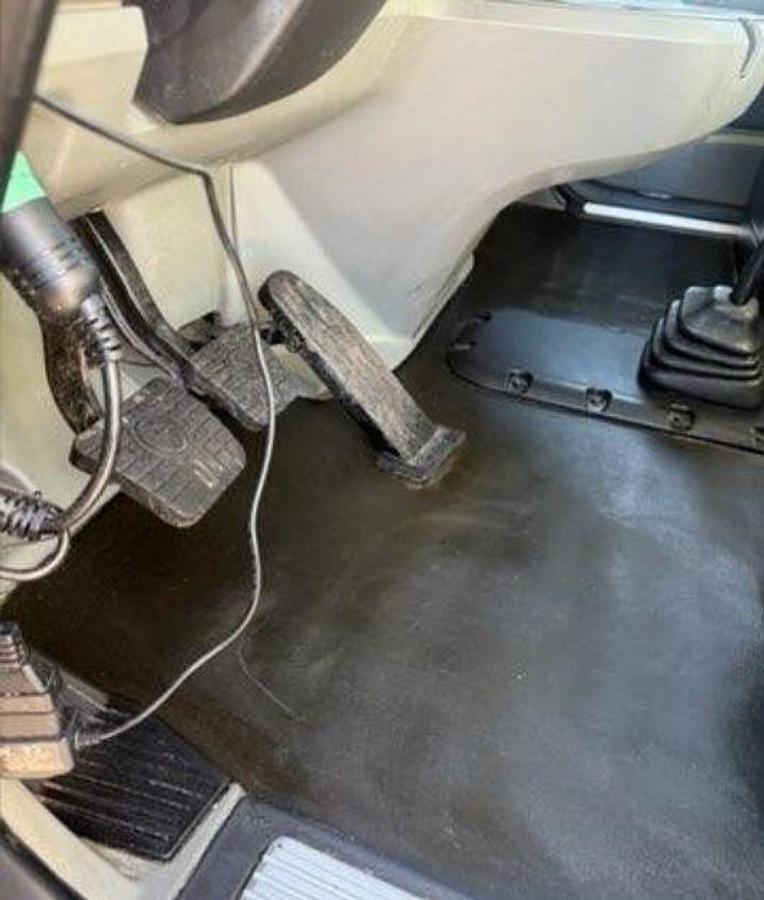 Used 2018 KENWORTH T880 Dump Truck