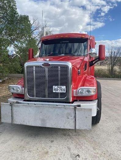 Used 2015 Peterbilt 567