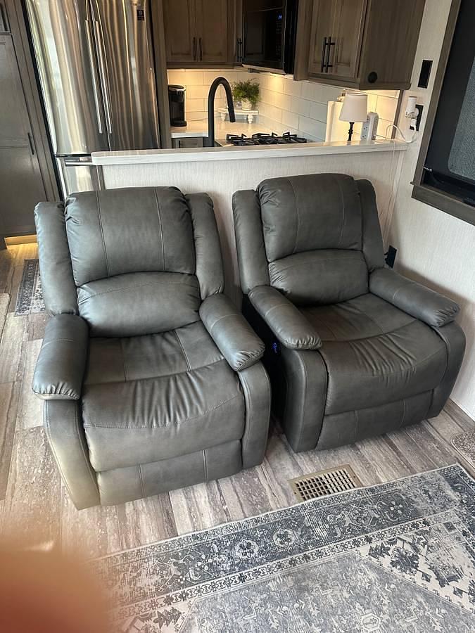 Used 2021 Forest River RiverStone Legacy 39RKFB