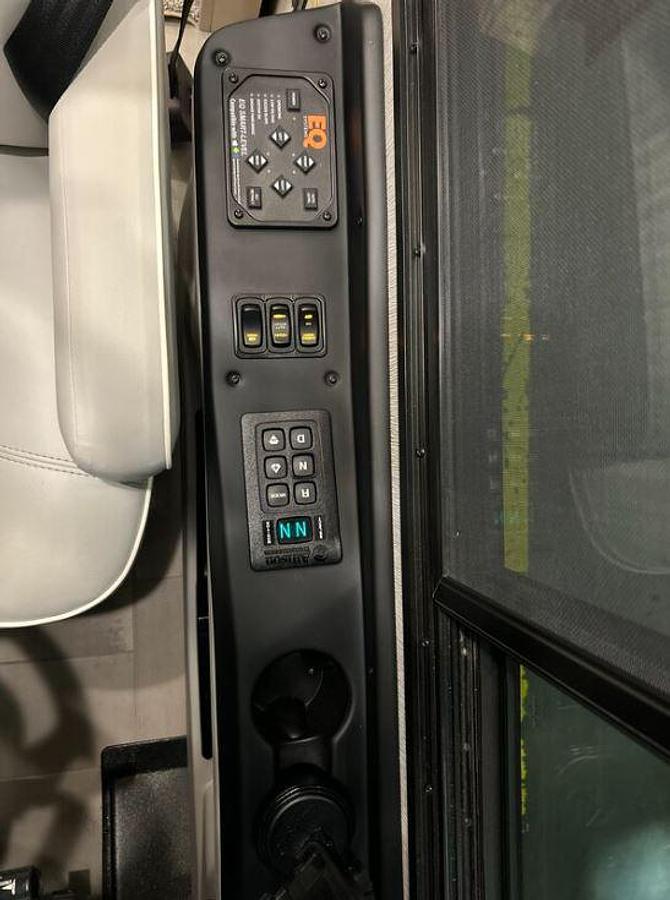Used 2023 Newmar Ventana 3407