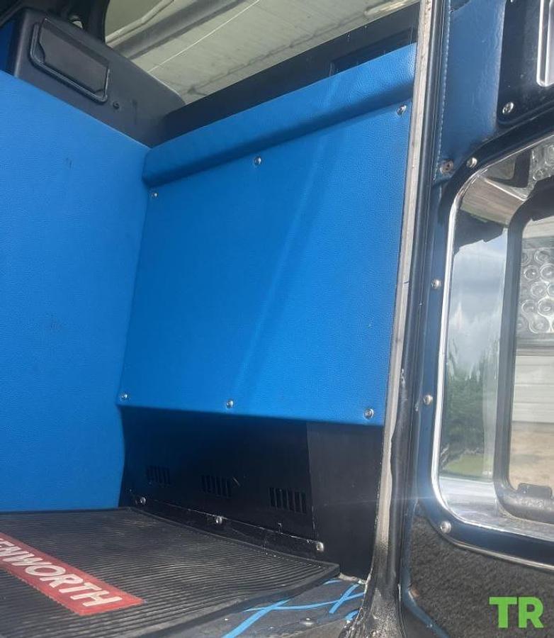 Used 2000 Kenworth K100