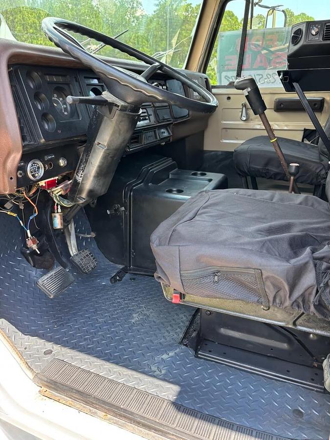 Used International 2375 Single Axle Dump Truck