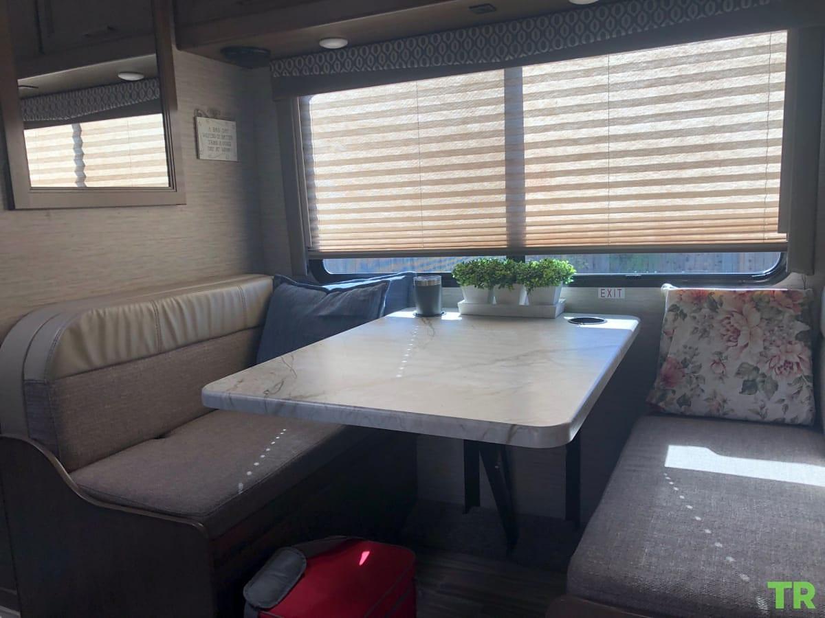 Used 2021 Thor Freedom Elite 22FE Class C Motorhome