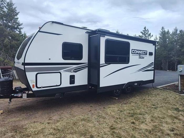 Used 2022 Connect C211 MKSE