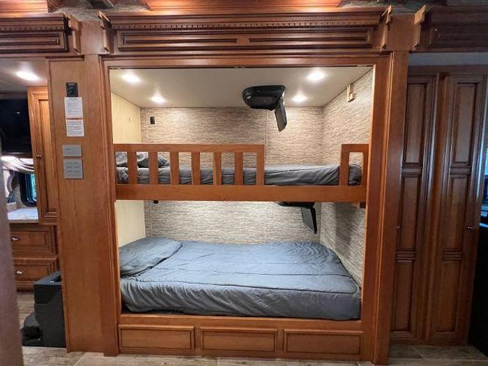 Used 2017 Newmar Dutch Star 4326