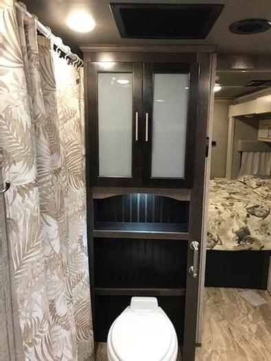 Used 2021 Luxe Gold 380GFB 5th Wheel