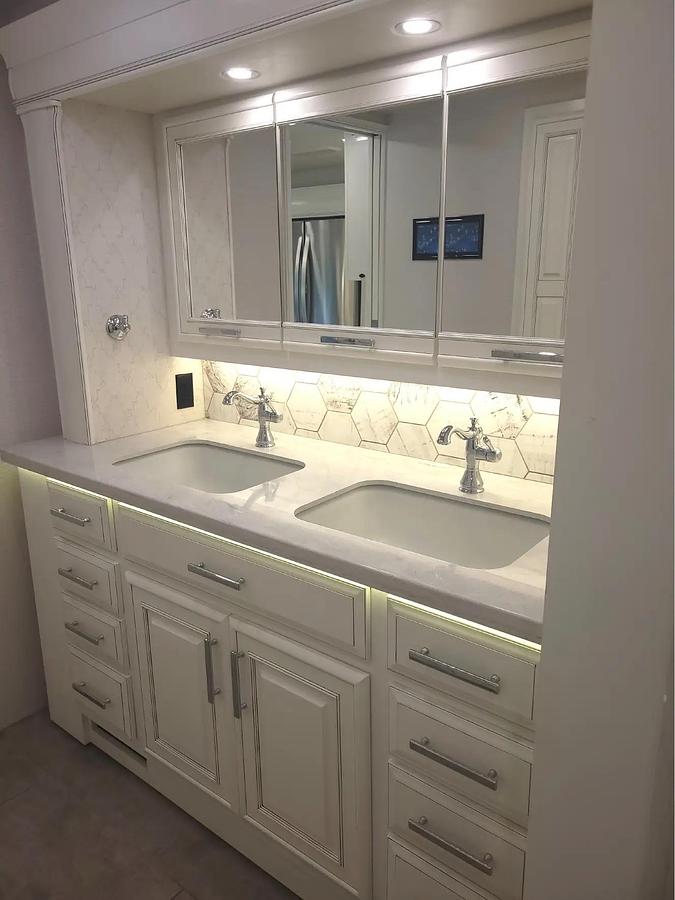 Used 2023 Entegra Coach Anthem Series M-44Z