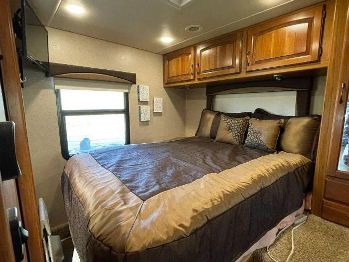 Used 2016 Jayco Greyhawk