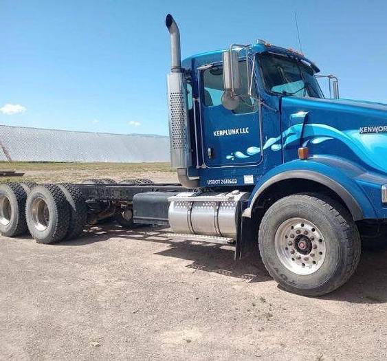Used 2002 KENWORTH T880