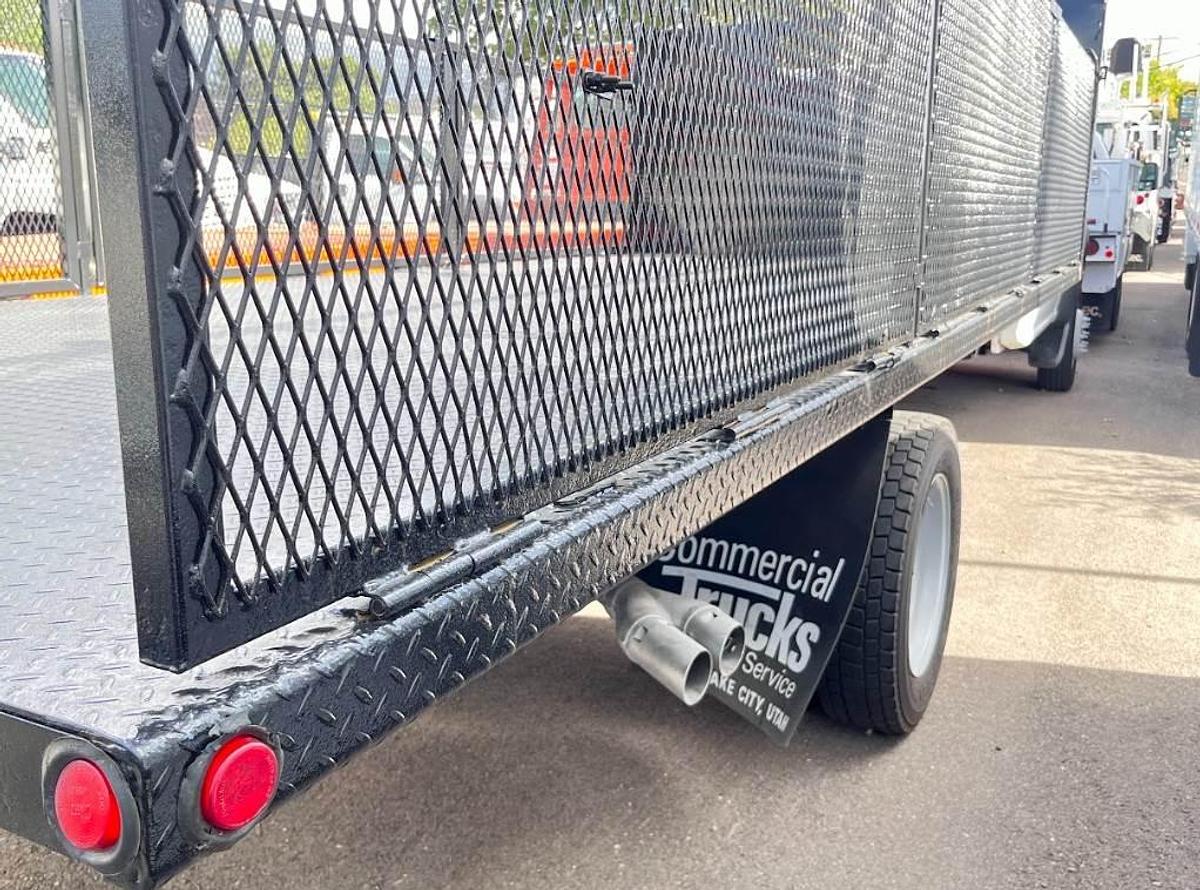 Used 2017 Ford F550 Long Flatbed Truck