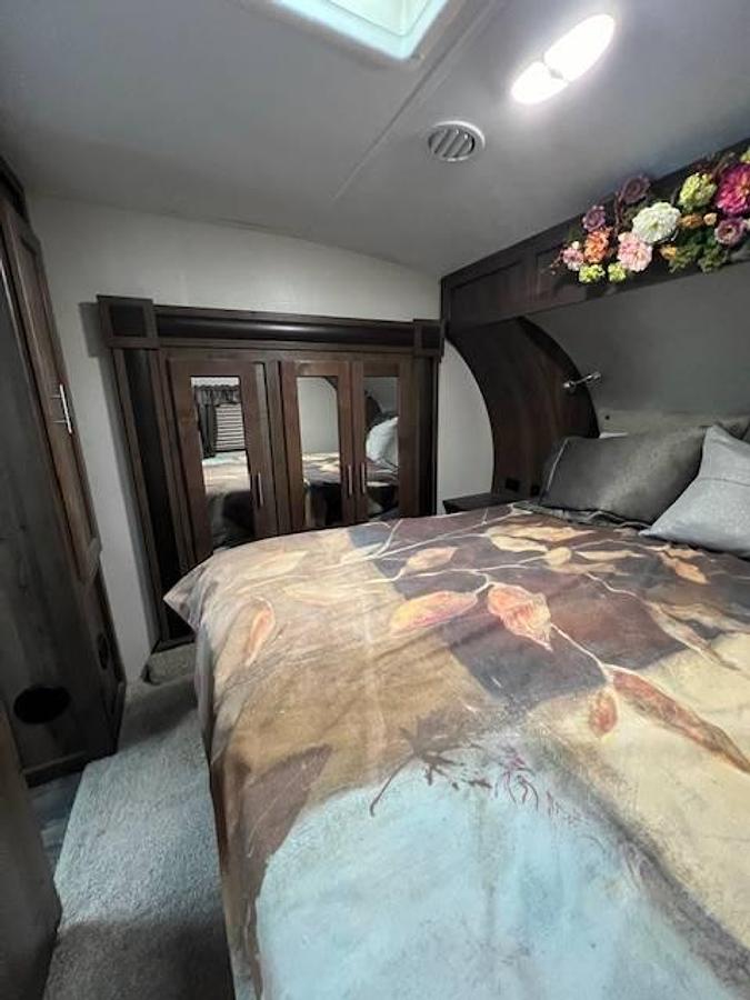 Used 2020 Forest River Wildcat Maxx 262RGX Fifth Wheel