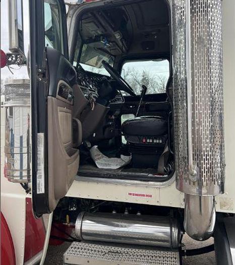 Used 2013 Peterbilt 388