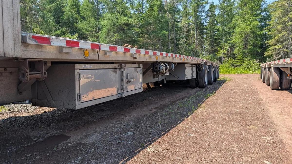 Used 2019 Reitnouer Step Deck Trailer