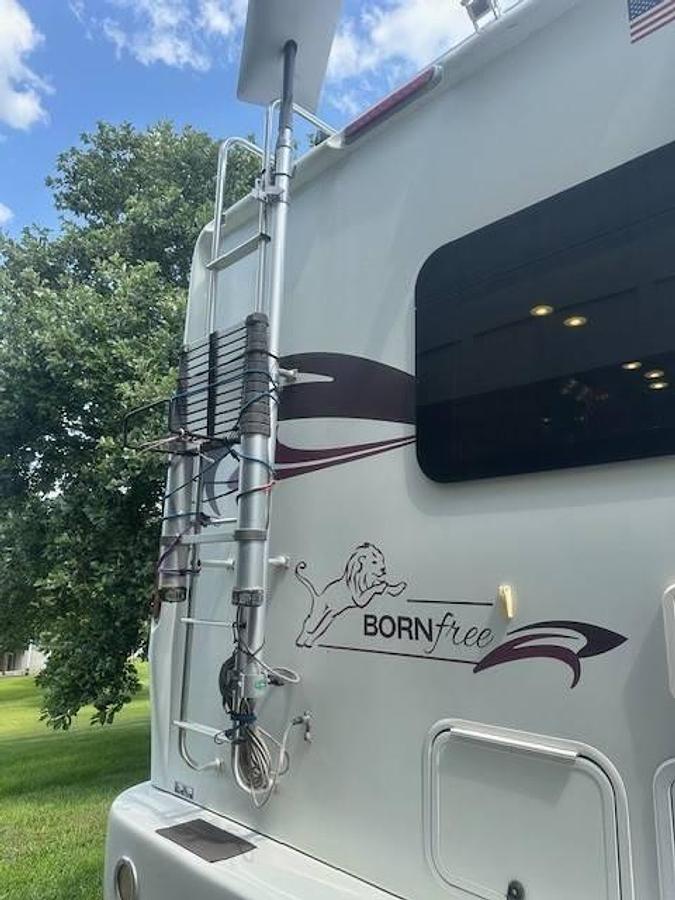 Used 2014 Born Free Royal Splendor