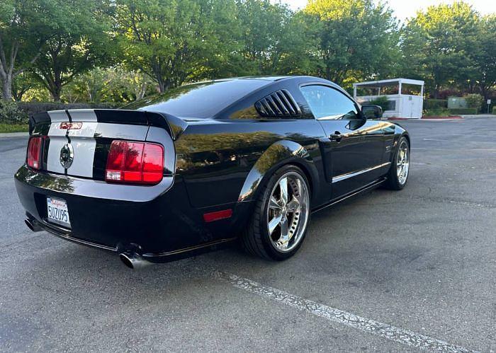 Used 2006 Ford Mustang GT Deluxe