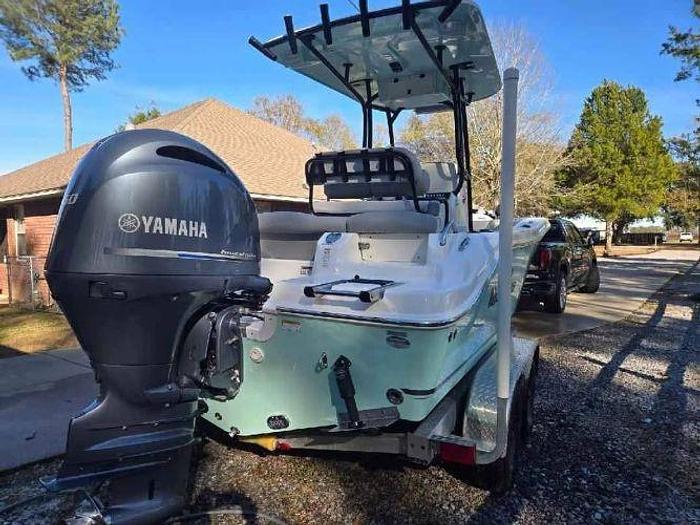 Used 2021 NauticStar 2102 Legacy