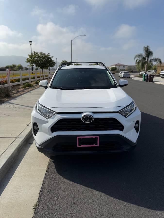 Used 2021 Toyota RAV4 XLE AWD