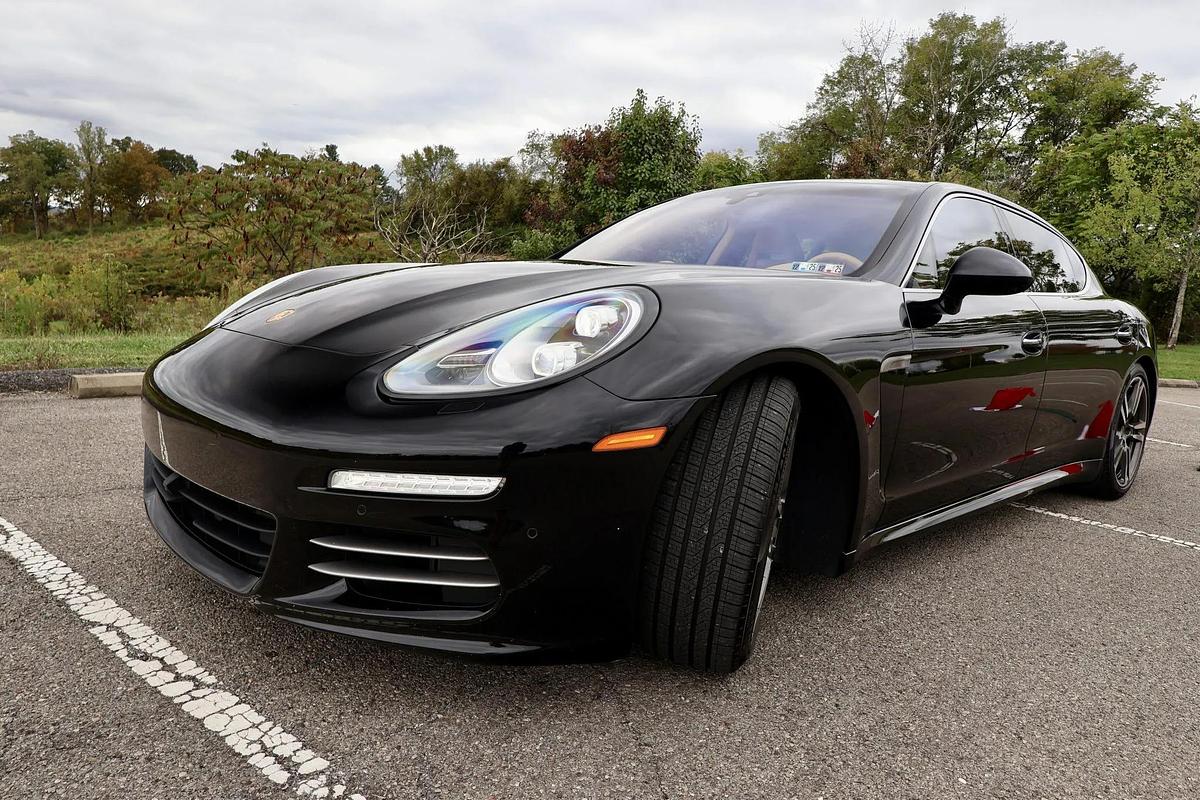 Used 2014 Porsche Panamera 4s Executive