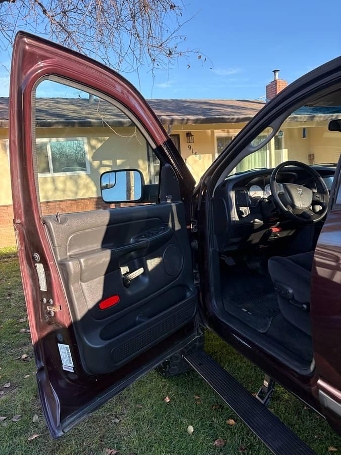 Used 2005 Dodge Ram 2500