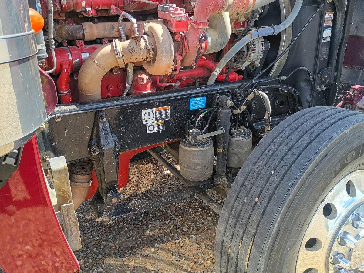 Used 2021 Peterbilt 389