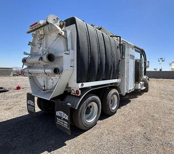 Used 2013 Peterbilt 365 Mud Dog 1000 Hydro Excavation Truck