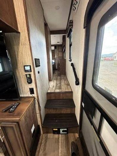 Used 2021 KZ Durango Gold RKQ391