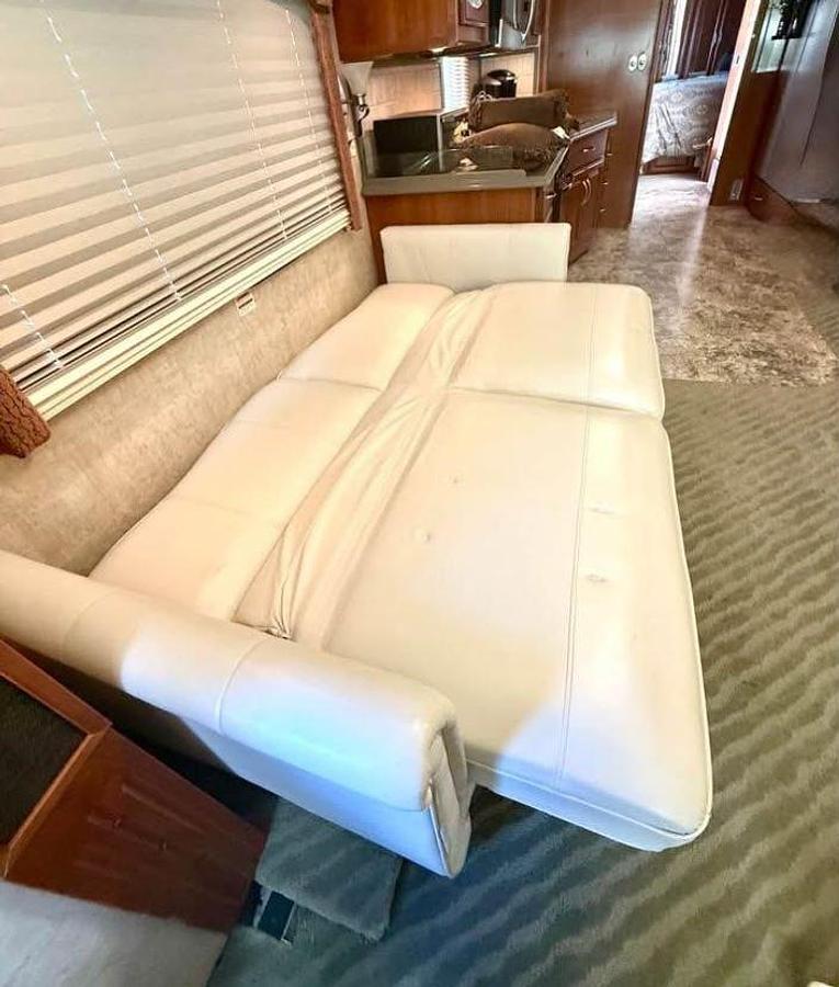 Used 2006 Fleetwood Excursion 39S Class A Motorhome