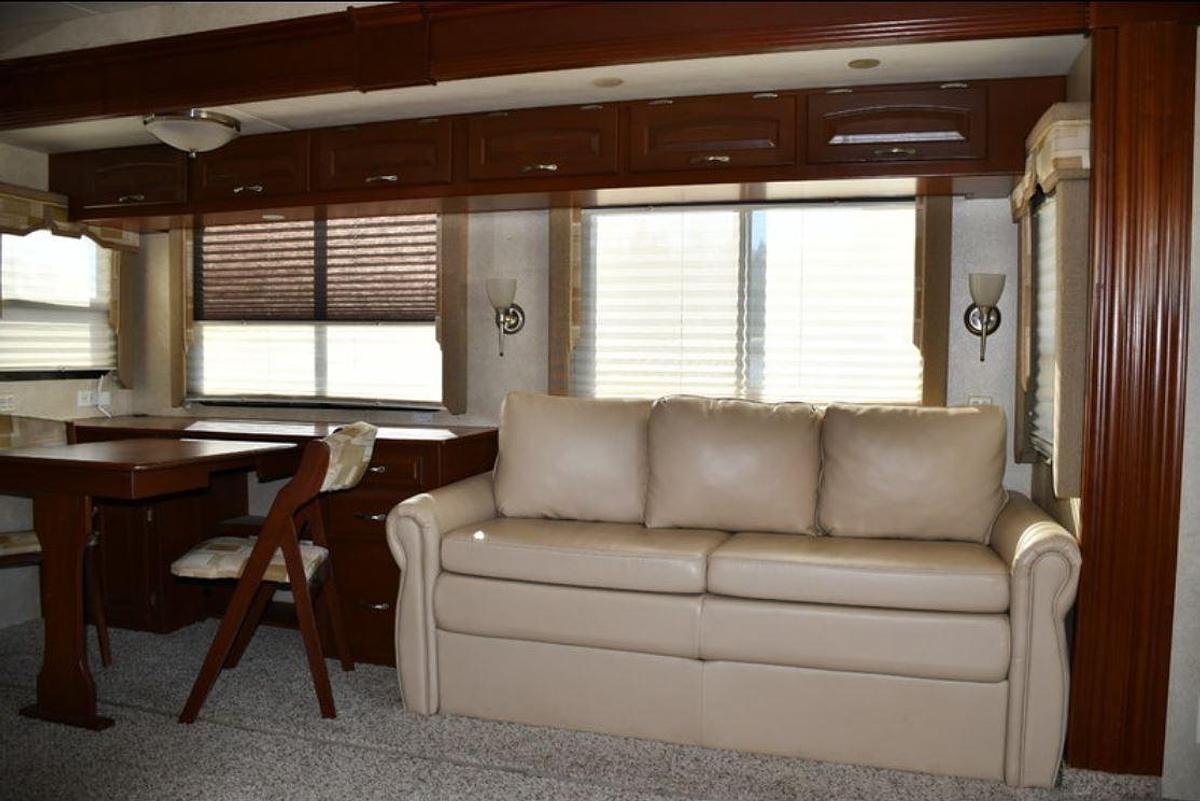 Used 2007 Newmar Kountry Star 3912