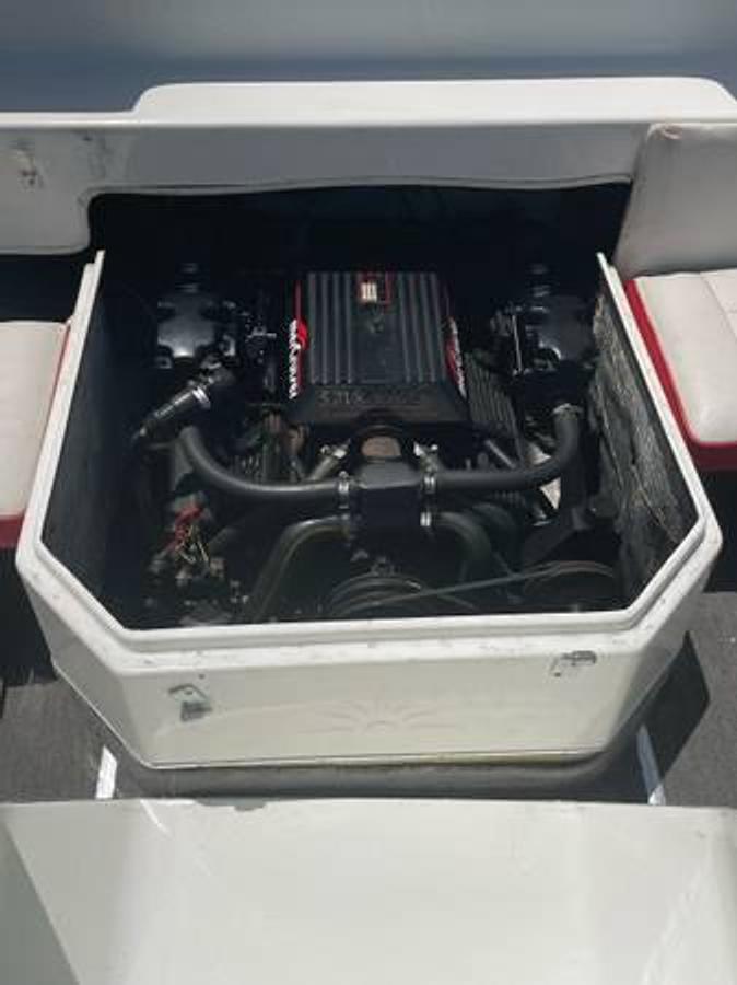 Used 1992 Mariah 2350Z Bowrider