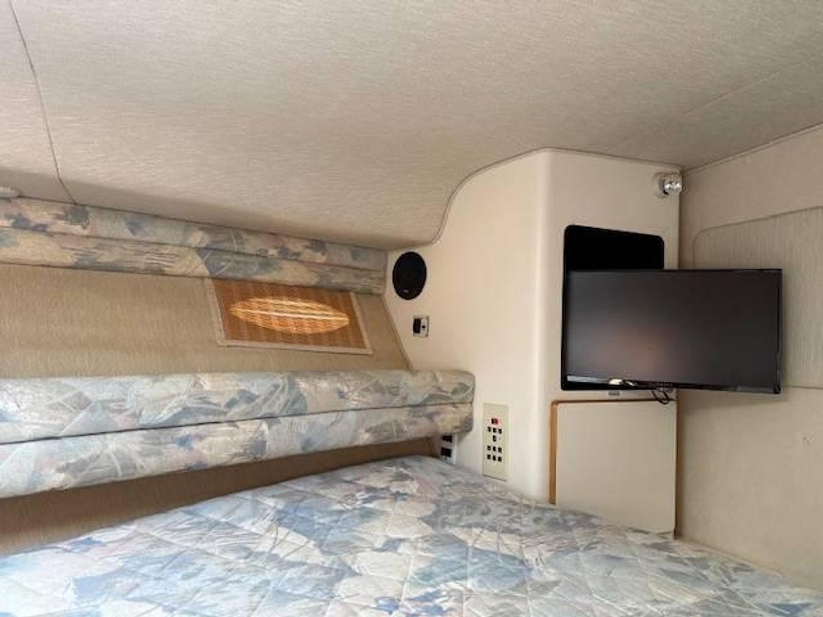 Used 1994 Sea Ray 370 Sundancer Powerboat