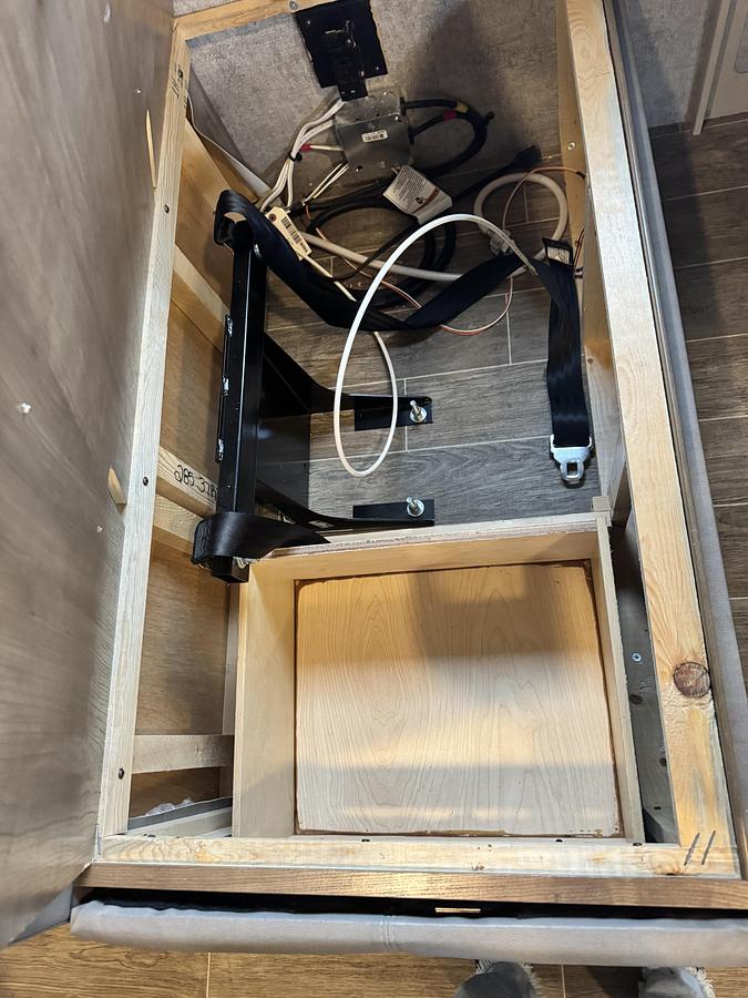 Used 2020 Thor Motor Coach Outlaw 37RB