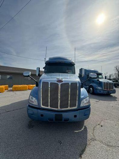 Used 2019 Peterbilt 579