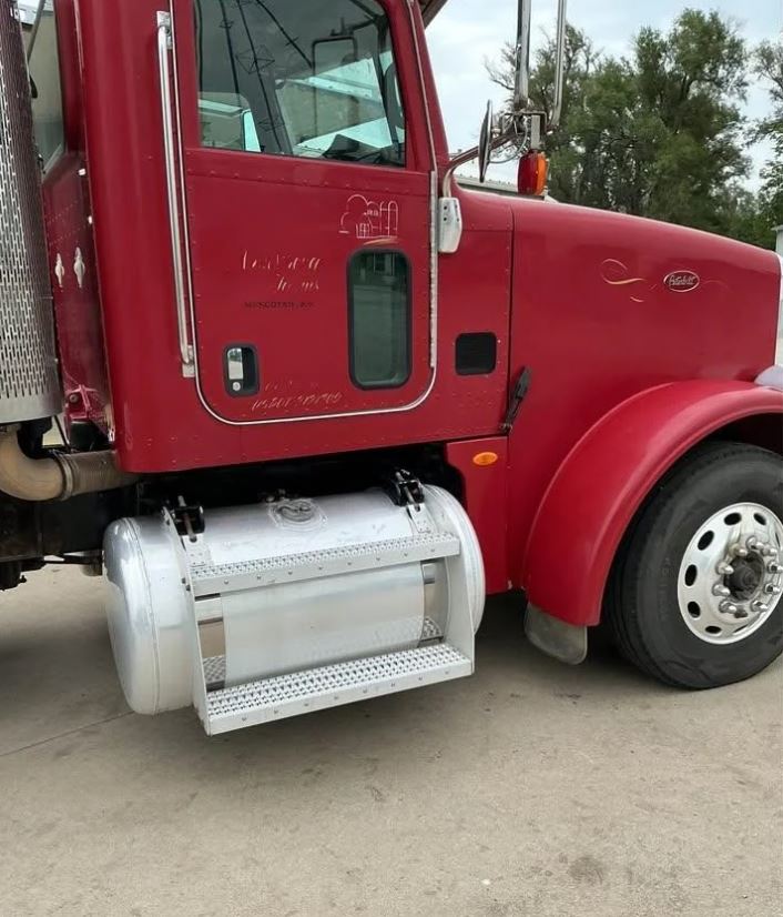 Used 2010 Peterbilt 367