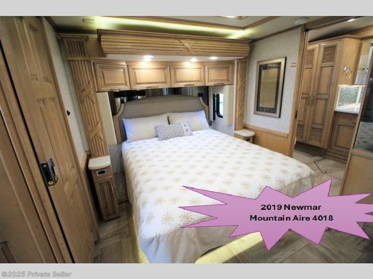 Used 2019 Newmar Mountain Aire 4018