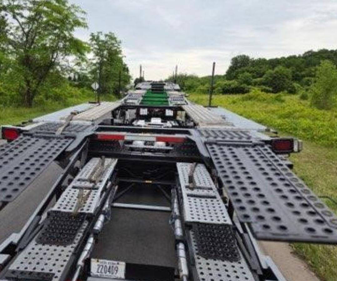 Used 2021 Peterbilt 389