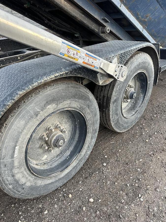 Used 2019 Nedland EZ20 TR Gooseneck Trailer