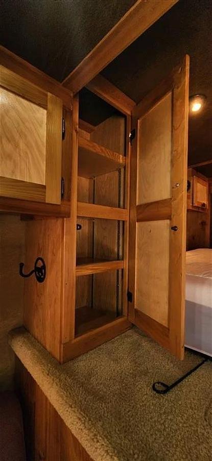 Used 2008 Dream Coach Platinum 3 Horse Trailer