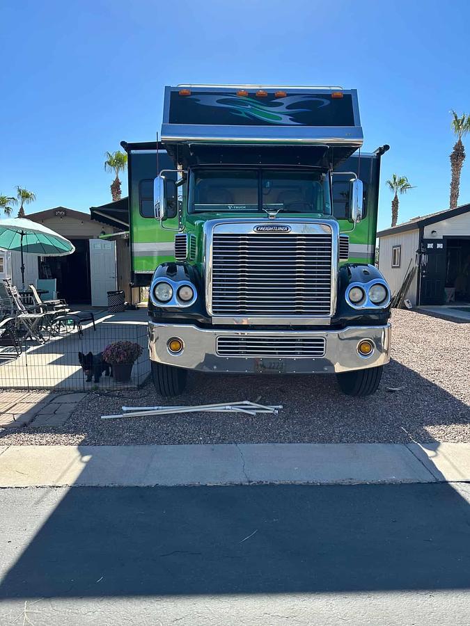Used 2008 Renegade Classic Super C Motorhome