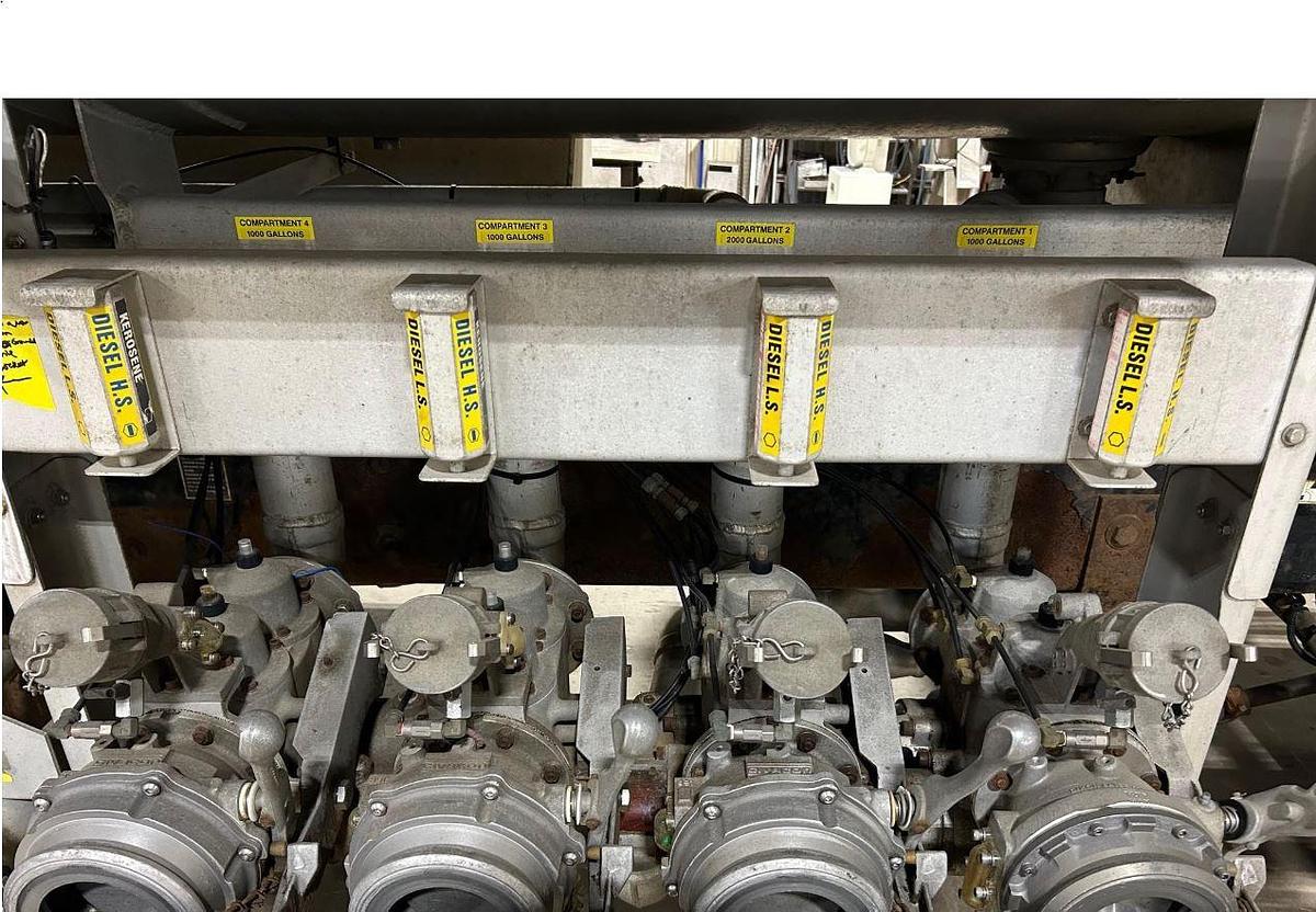 Used 2010 Kenworth T800