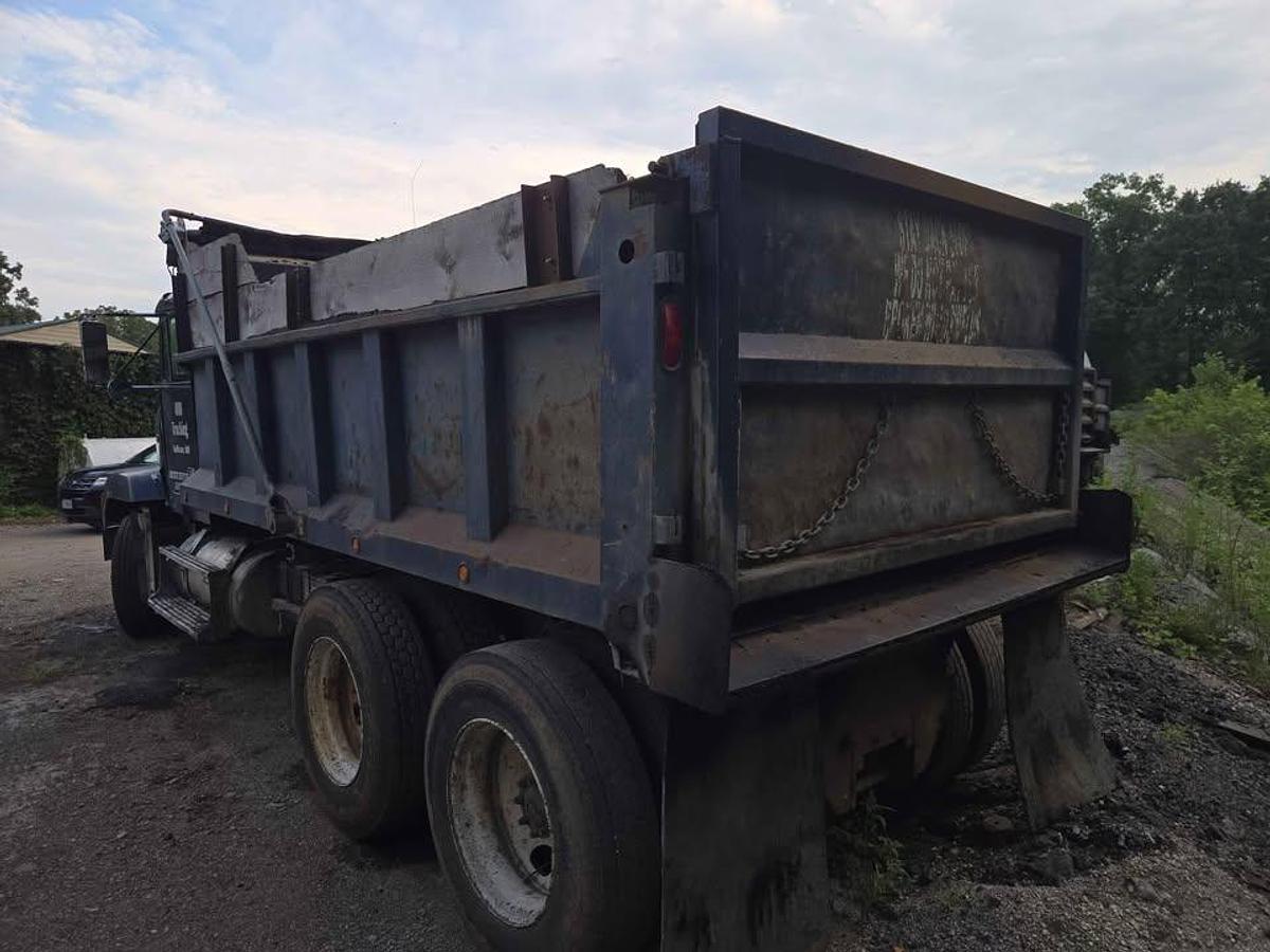 Used 1989 Freightliner FLD120 – CAT 3406B – 9-Speed Manual – Extensive Recent Mechanical Work