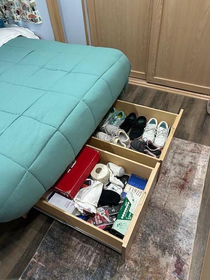 Used 2022 Space Craft V405 Fifth Wheel