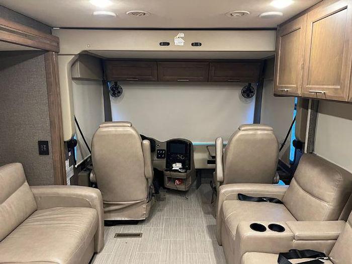 Used 2021 Thor Palazzo 37.4