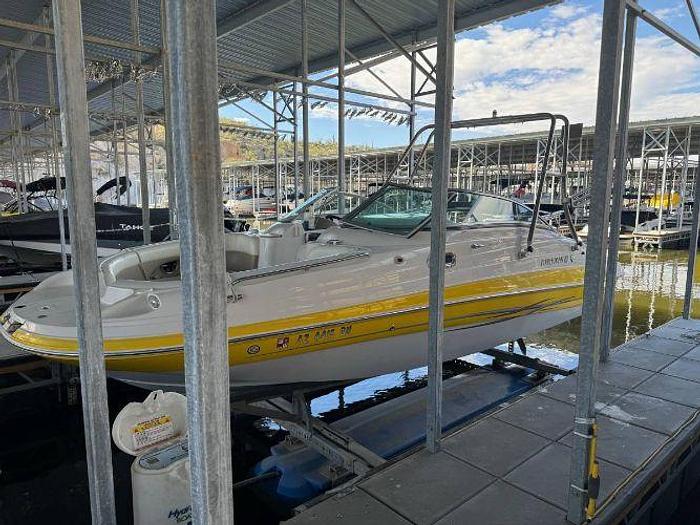 Used 2005 Four Winns Funship 214