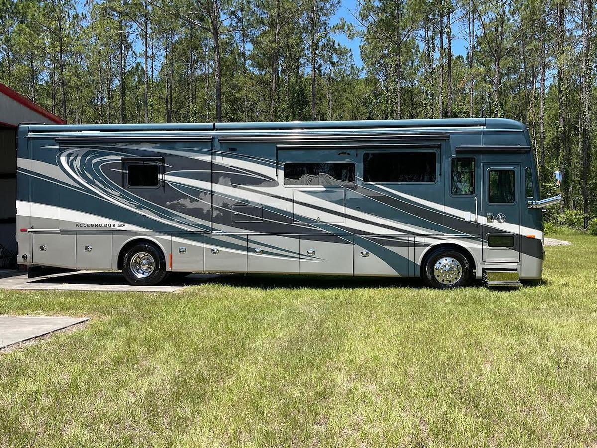 Used 2022 Tiffin Motorhomes ALLEGRO BUS 40IP Class A Motorhome