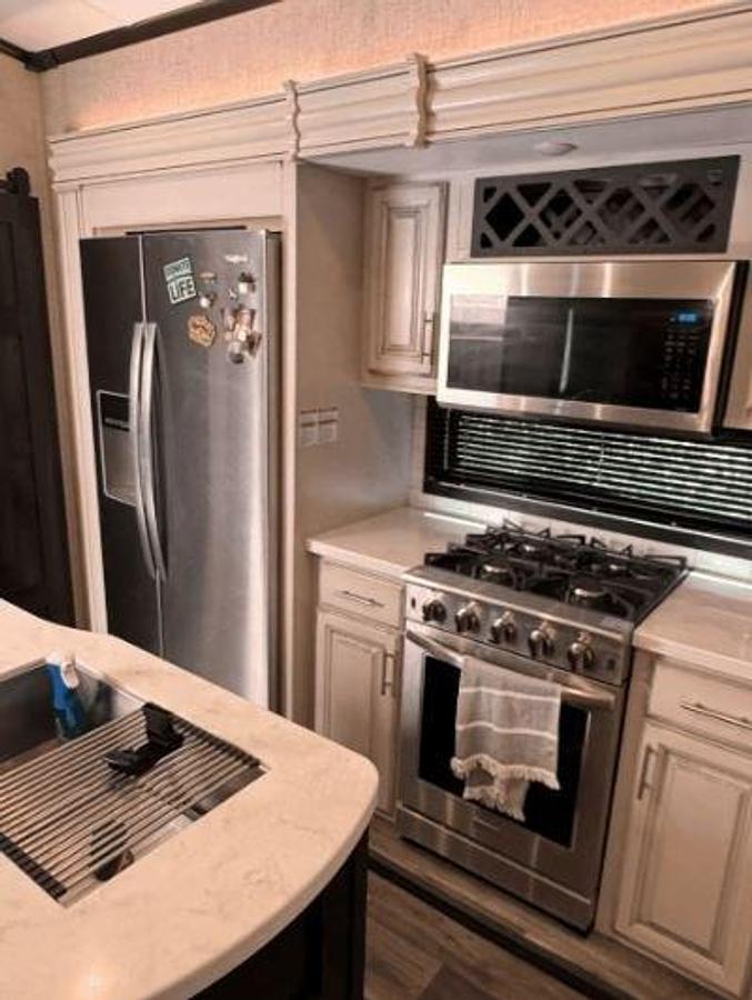 Used 2022 Jayco North Point 382FLRB 5th Wheel