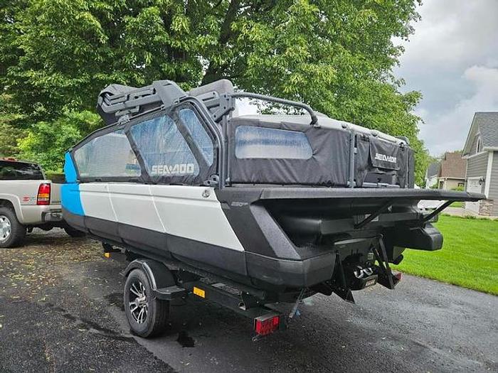 Used 2023 Sea-Doo Switch Sport