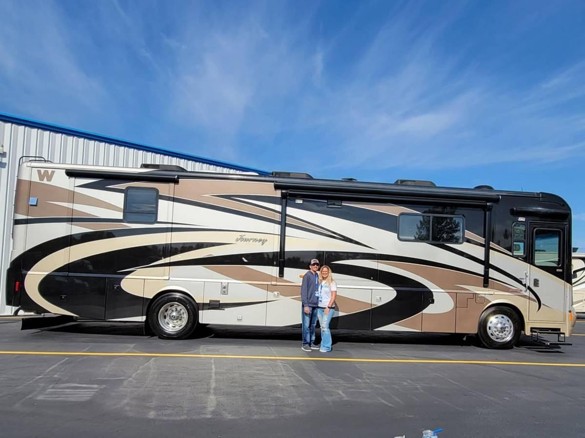 Used 2012 Winnebago Journey 40U Class A Motorhome