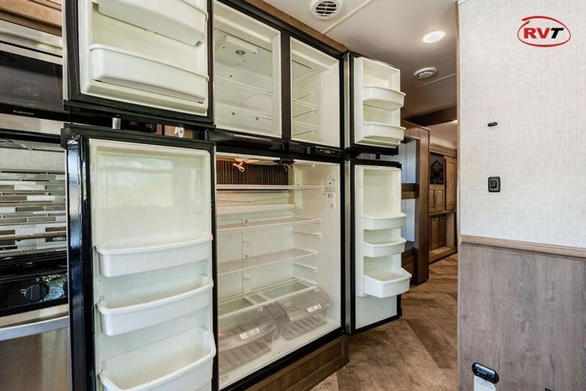 Used 2021 Forest River Georgetown 5 Series GT5 36B5