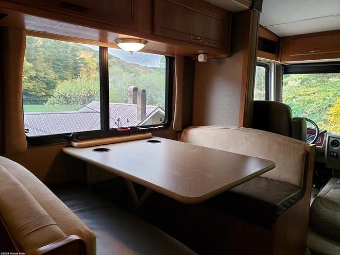 Used 2016 Fleetwood Flair 26E